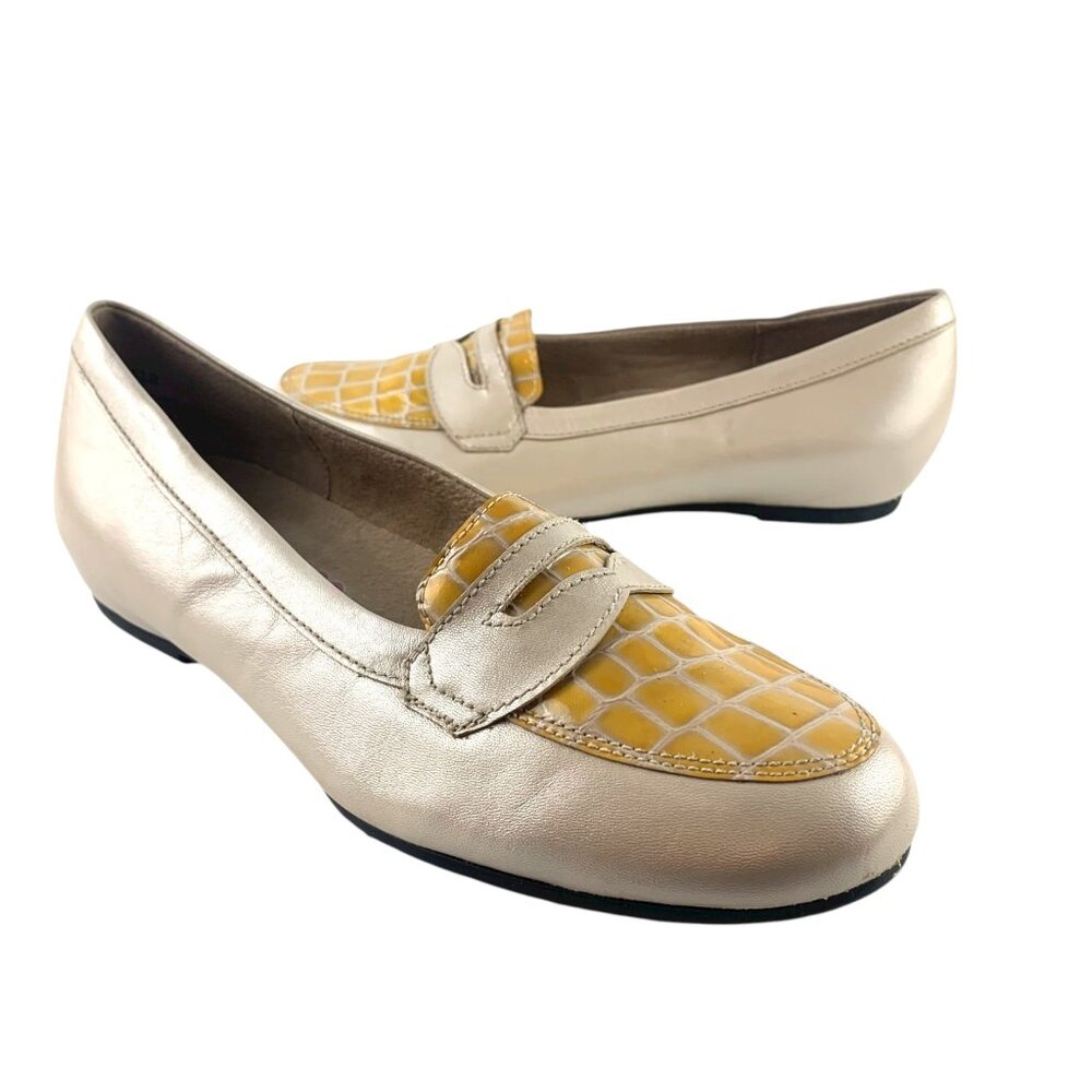MUNRO Carrie Pearl Leather Yellow Embossed Vamp‎ Loafers **NWOB